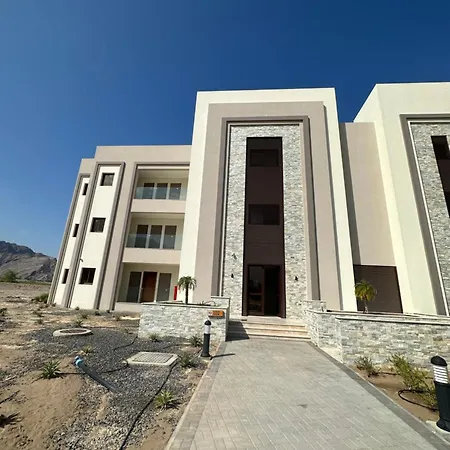 Panoramic Golf Views And Comfort As Sifah Exterior photo